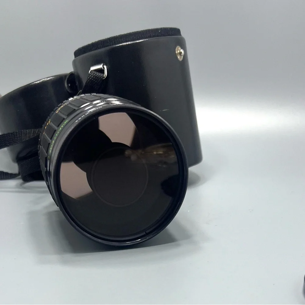 Quantaray 500 mm F:8 Macro Zoom Mirror Lens No. 753888 w/ Caps